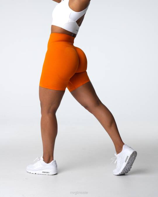 Women NVGTN Mandarin Fitness Contour 2.0 Seamless Shorts NV6T318